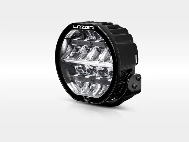 LAZER SENTINEL 7" ELITE+ PL2 fjernlys med hvitt og gult lys, og parklys 
