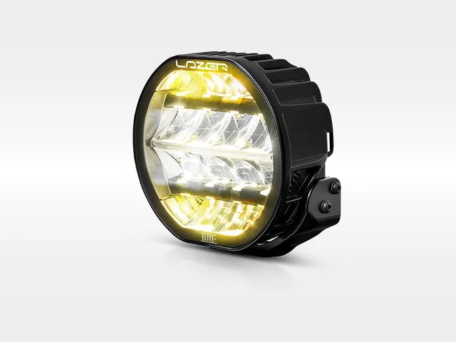 LAZER SENTINEL 7" ELITE+ PL2 fjernlys med hvitt og gult lys, og parklys 
