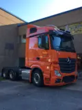 RST Basic V02 takbøyle m/4 9"-fester f/Mercedes-Benz 2,5m StreamSpace
