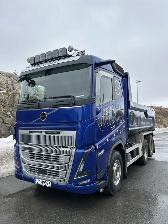 OZZ SQR 7" fjernlys Sort m/park- og varsellys 