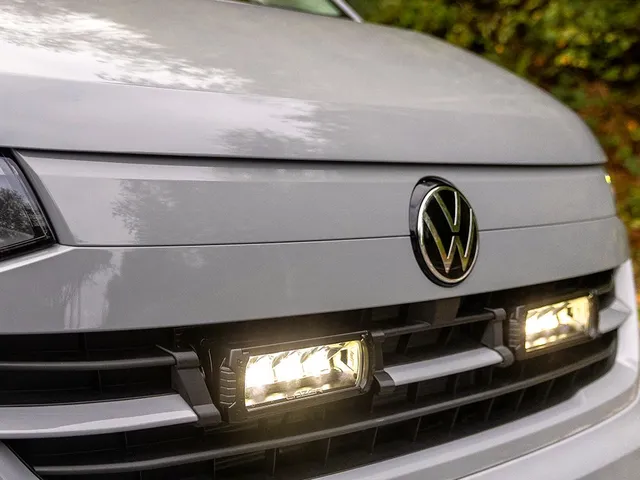LAZER Grill-braketter f/ VW Transporter T7 (2025->) (t/ TR750) 