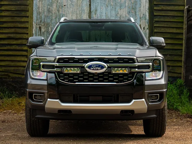 LAZER Ford Ranger Platinum 2023-> Grillkit med LAZER TR750 Elite G2 