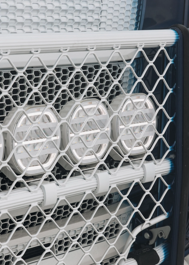 OZZ XR3 P9" fjernlys Helhvit 16 LED, parklys, 15000 lumen 