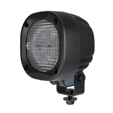 TYRI 1010 arbeidslys 2800 eff. lumen 9 - 32V  Symmetrisk lysbilde. 
