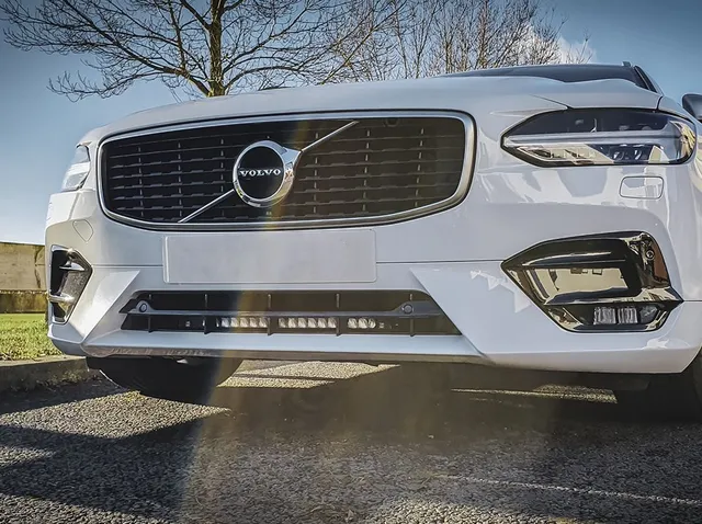 LAZER brakett-sett for Linear18 til Volvo V90 / V90 CC / S90 (2016->) 