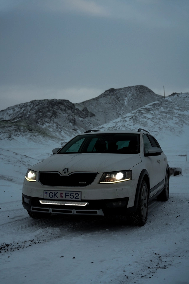 OZZ XB1 P27" fjernlys LED-bar Hvit m/parklys 