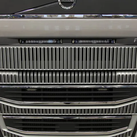 Fjernlyspakke med LAZER LINEAR12 P Elite 382mm, for Volvo FH og FH16 2021-> 