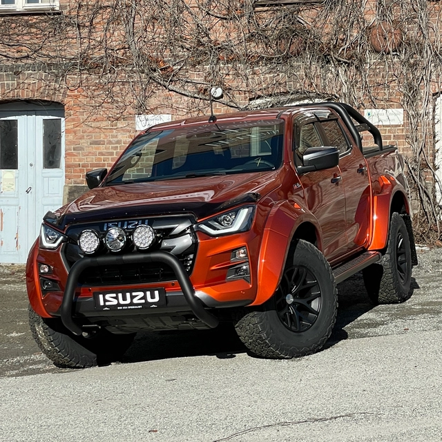 MISUTONIDA Frontbøyle Isuzu D-MAX 21- Super Bar Ø76 sort 
