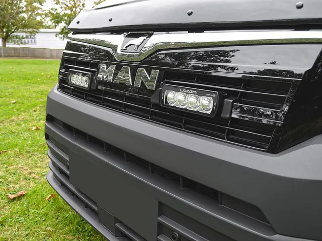 LAZER Grill-braketter f/ MAN TGE 2017-> (t/ ST4 Evo) 