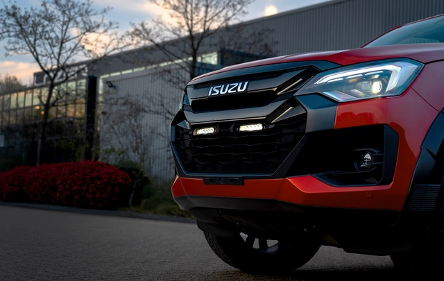 LAZER Isuzu D-MAX 2025-> Grillkit med 2 stk. Linear-6 Elite 