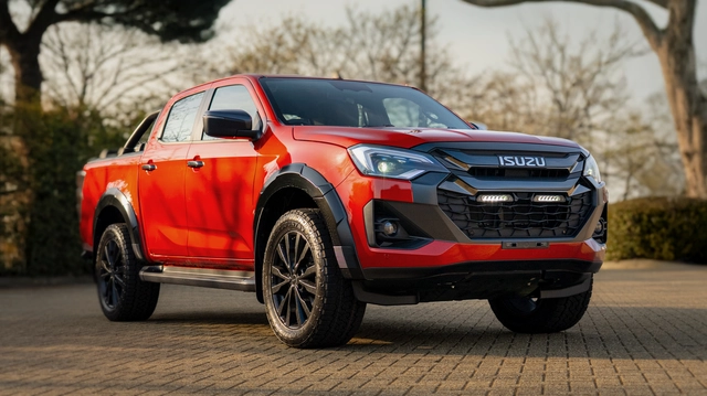 LAZER Isuzu D-MAX 2025-> Grillkit med 2 stk. Linear-6 Elite 