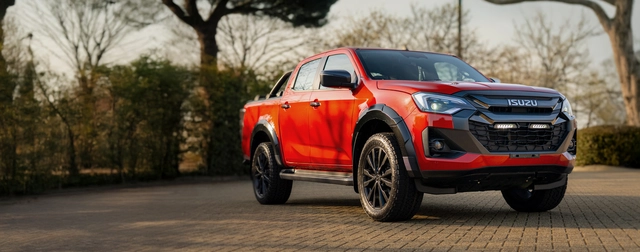 LAZER Isuzu D-MAX 2025-> Grillkit med 2 stk. Linear-6 Elite 