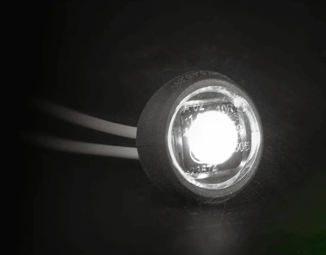 Mark.lykt LED Hvit Rund Klart glass m/ pakn. for plane flater og rør/bøyler 