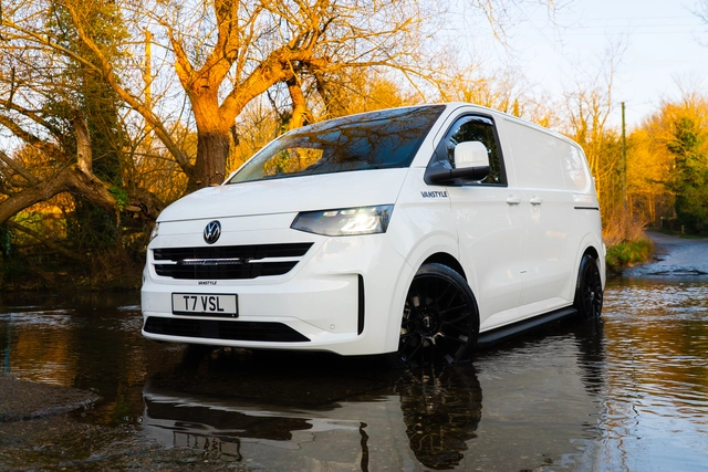 LAZER VW Transporter T7 2025-> Grillkit med Glide Elite 52cm m/parklys 