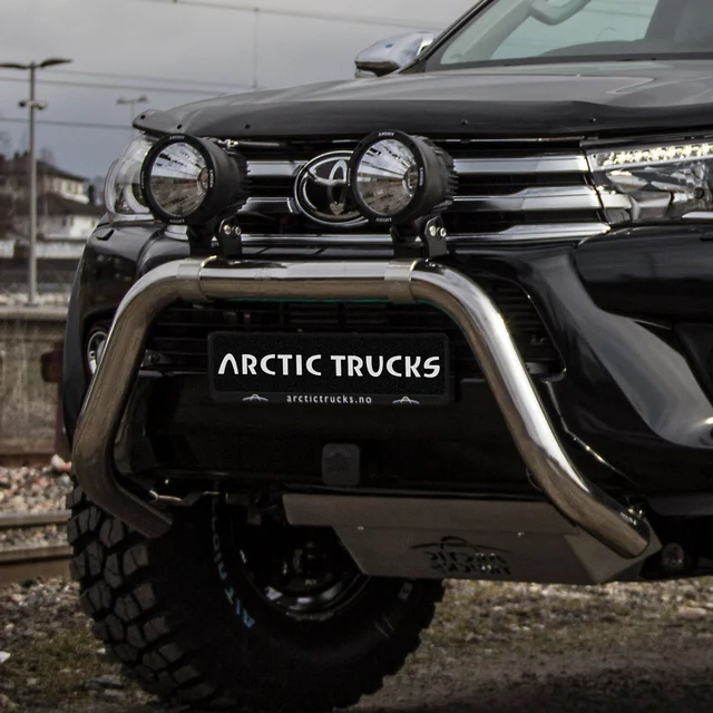 MISUTONIDA Frontbøyle Toyota Hilux 16-20 Super Bar Ø76 krom 