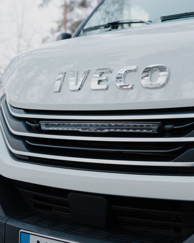 LAZER Grill-braketter f/ Iveco Daily 24-> (t/ Glide/Linear18) 