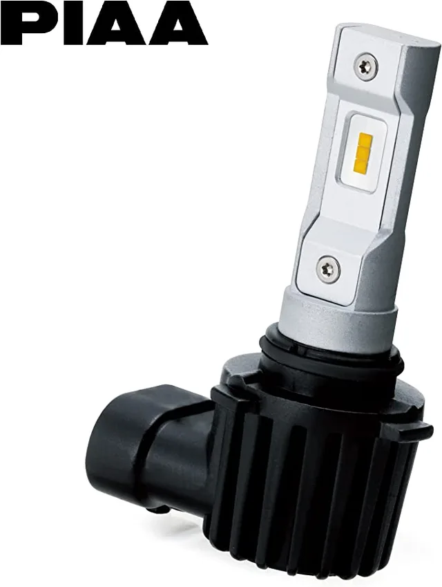 PIAA HB3/HB4/HIR1/HIR2 | LED ombygn. kit m/ integr. CAN-bus motst. Gul 2500K 12V 