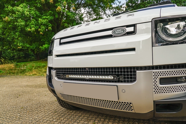 LAZER Grill-braketter f/ Land Rover Defender 20-> (t/Linear18) 