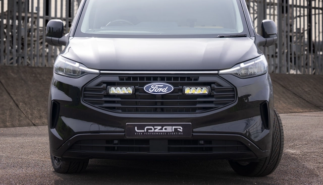 LAZER Ford Transit Custom 2024-> Grillkit med LAZER TR750P Gen2 