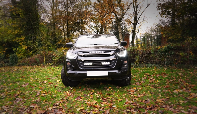 LAZER Isuzu D-MAX 2023-2024 Grillkit 