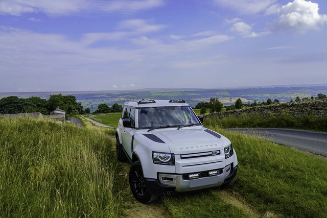 LAZER Roof pods til Land Rover Defender (2020->) for 2x Linear12 