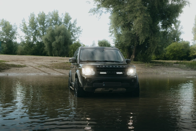 LAZER Land Rover Discovery4 (2014-2016) Grillkit 