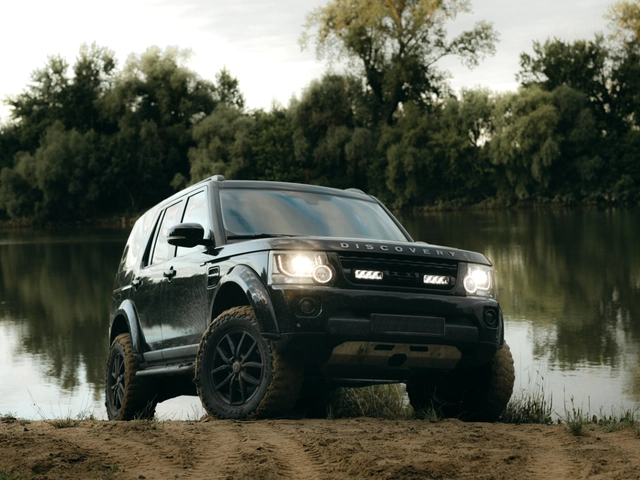 LAZER Land Rover Discovery4 (2014-2016) Grillkit 