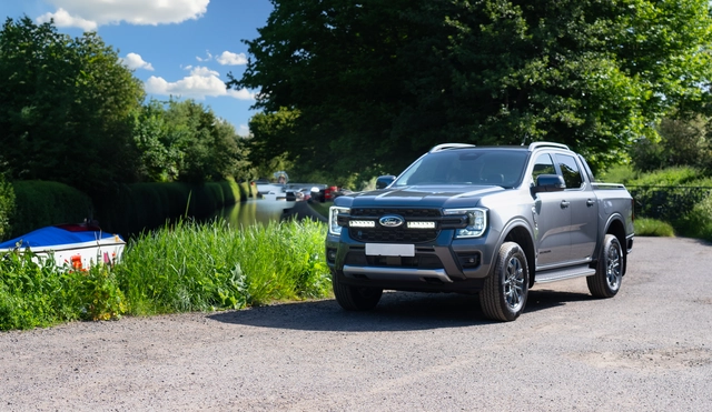 LAZER Ford Ranger Wildtrak 2023-> Grillkit 