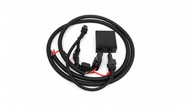 ALC Halo styrestrømadapter for Tesla Model 3 (alle), Y (alle), S (2022+) 