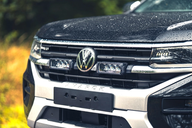LAZER VW Amarok 2023-> Grillkit 