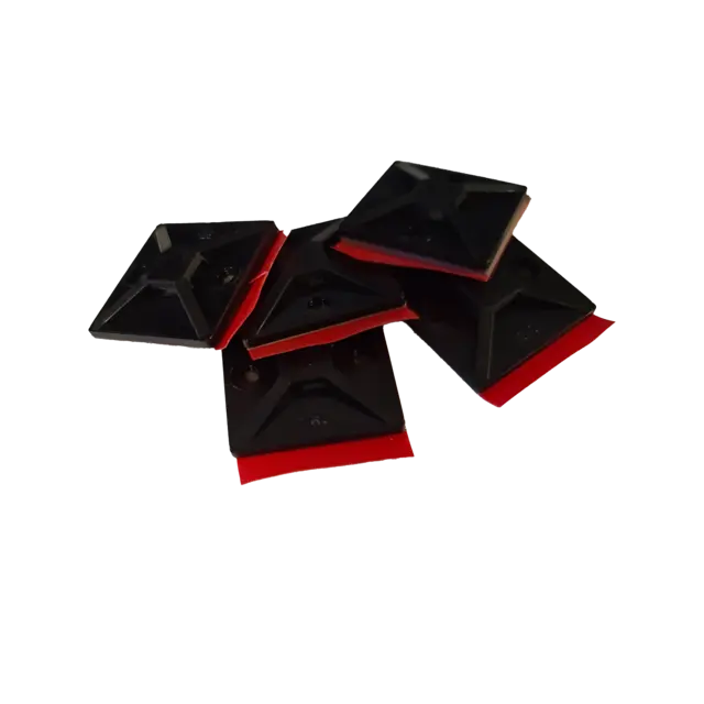 Buntebåndfeste 4,8mm 28x28mm sort plast 