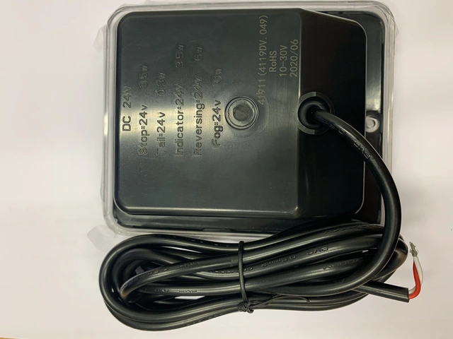 BRIODLIGHTS bak/brems innsats LED 10-30V klart glass 