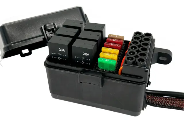 BRIODTECH kontrollpanel med releboks 12/24V 